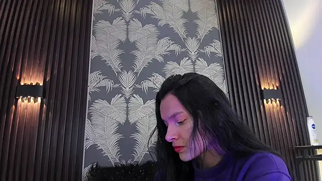 Snapshot of _shantal_smith chatting on June 2026 12:53:02 AM shantal smith online show from June 2026 12:53:02 AM