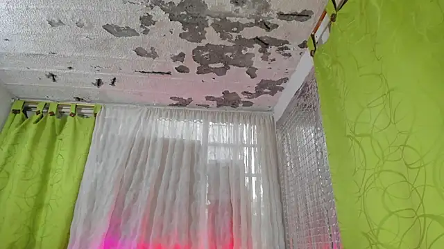 Snapshot of Megan_Miles02 chatting on February 2025 09:49:01 PM Megan Miles02 online show from February 2025 09:49:01 PM