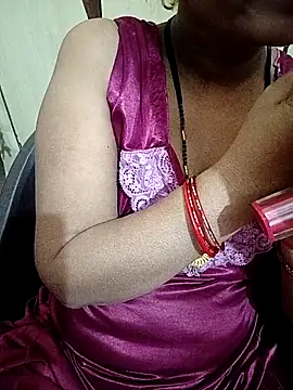 reemacouple007 online show from September 2025 04:50:02 PM