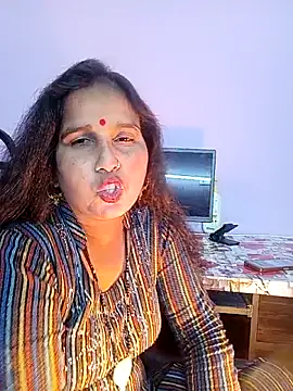 reemacouple007 online show from February 2026 07:45:02 AM