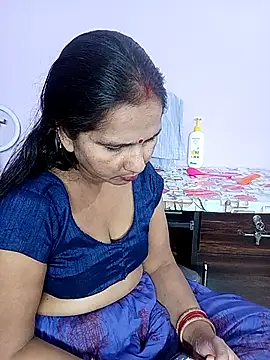 reemacouple007 online show from March 2026 07:58:02 AM