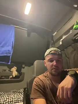 Snapshot of freenki41 chatting on May 2026 07:22:02 PM freenki41 online show from May 2026 07:22:02 PM