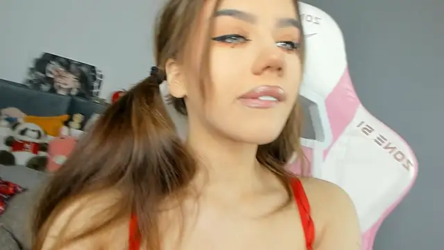 Snapshot of dolly_ll chatting on January 2025 01:31:02 PM dolly ll online show from January 2025 01:31:02 PM