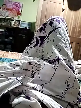 Snapshot of DulajThushara2468 chatting on December 2025 02:35:01 PM DulajThushara2468 online show from December 2025 02:35:01 PM