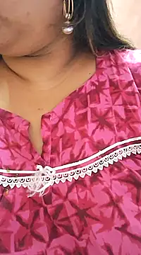 Snapshot of Ravina_patil1 chatting on January 2025 01:11:01 AM Ravina patil1 online show from January 2025 01:11:01 AM