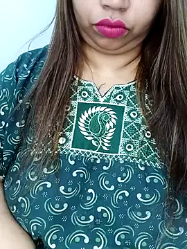 Snapshot of Ravina_patil1 chatting on November 2025 06:30:01 PM Ravina patil1 online show from November 2025 06:30:01 PM