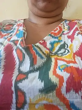 Snapshot of Ravina_patil1 chatting on January 2026 06:43:02 PM Ravina patil1 online show from January 2026 06:43:02 PM