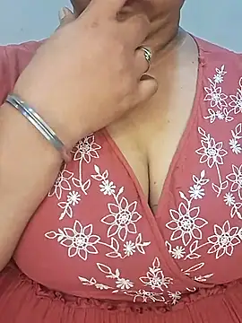 Snapshot of Ravina_patil1 chatting on March 2026 03:18:02 PM Ravina patil1 online show from March 2026 03:18:02 PM