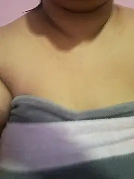 Snapshot of Ravina_patil1 chatting on June 2026 04:00:02 AM Ravina patil1 online show from June 2026 04:00:02 AM