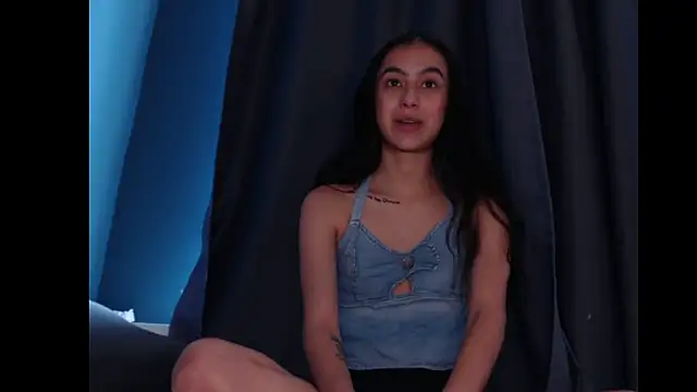 Snapshot of ValeryBaker_ chatting on October 2025 12:24:02 PM ValeryBaker  online show from October 2025 12:24:02 PM