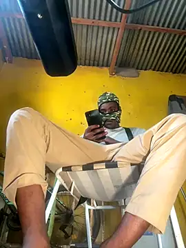 Snapshot of Maskman941 chatting on October 2025 01:58:01 PM Maskman941 online show from October 2025 01:58:01 PM