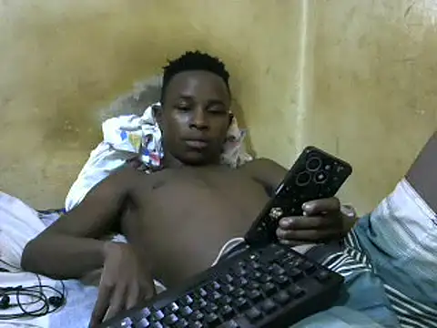 swthairydic online show from February 2025 11:39:02 AM