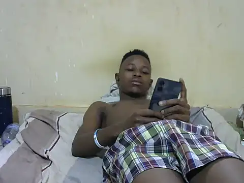 swthairydic online show from October 2025 11:20:02 AM