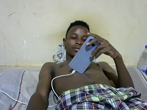 swthairydic online show from November 2025 05:09:01 PM