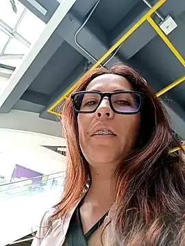 Lena-32 online show from February 2025 03:41:02 PM