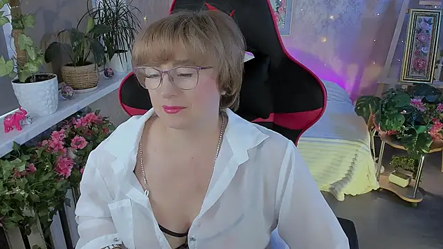 sugar vivien online show from May 2026 01:41:01 PM