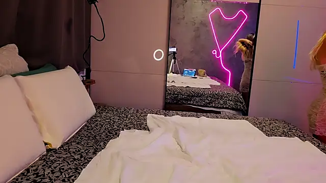 LeylaRosse online show from January 2026 08:52:01 AM