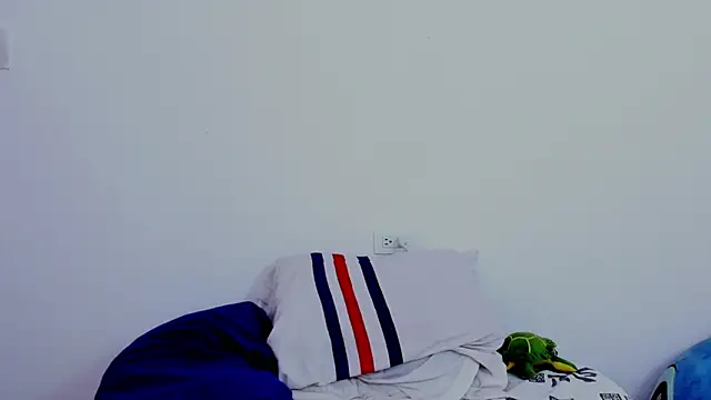 HorniestMilf online show from February 2026 07:32:02 PM