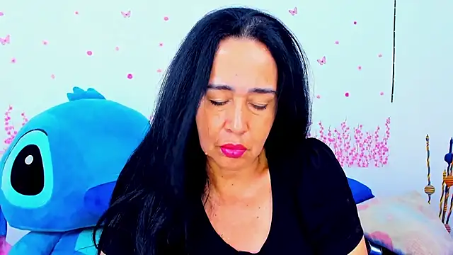 HorniestMilf online show from June 2026 08:14:02 PM