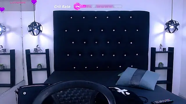 Mels  online show from November 2025 05:52:01 PM