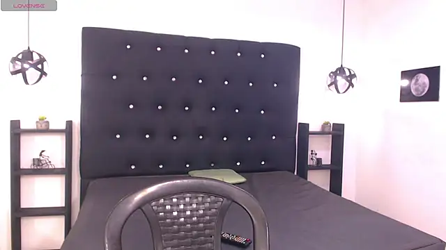 Mels  online show from March 2026 05:51:01 PM