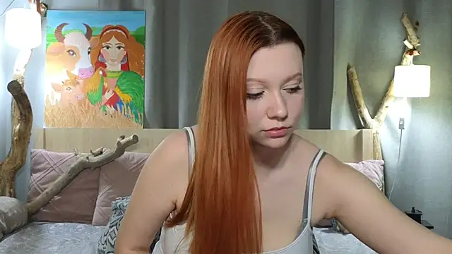 Snapshot of MileyMiller chatting on April 2026 11:35:01 AM MileyMiller online show from April 2026 11:35:01 AM