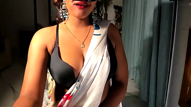 Snapshot of Bad_Girl_Kayra69 chatting on January 2026 09:05:02 PM Bad Girl Kayra69 online show from January 2026 09:05:02 PM