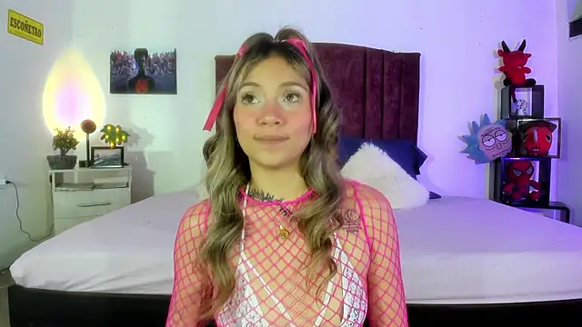 alisson zafiro  online show from January 2025 09:10:02 AM