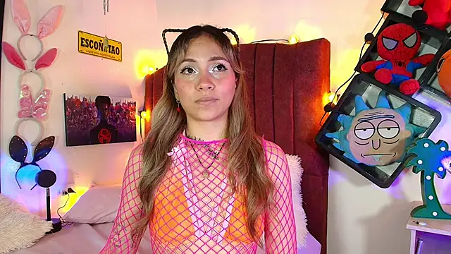 alisson zafiro  online show from March 2025 06:16:01 AM