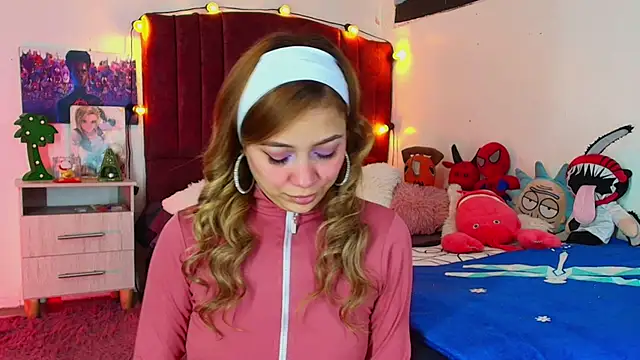 alisson zafiro  online show from October 2025 03:15:02 AM