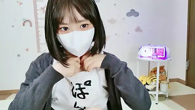 Snapshot of _Iroha_99 chatting on April 2026 02:25:01 PM Iroha 99 online show from April 2026 02:25:01 PM