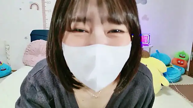 Snapshot of _Iroha_99 chatting on May 2026 02:33:02 PM Iroha 99 online show from May 2026 02:33:02 PM