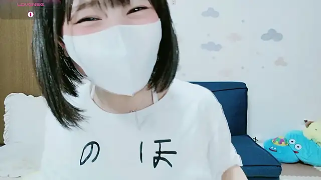 Snapshot of _Iroha_99 chatting on June 2026 02:33:01 PM Iroha 99 online show from June 2026 02:33:01 PM
