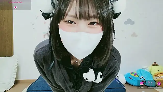 Snapshot of _Iroha_99 chatting on June 2026 02:50:01 PM Iroha 99 online show from June 2026 02:50:01 PM