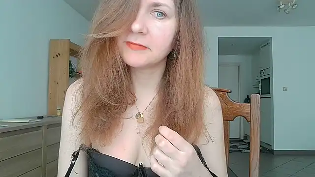 Snapshot of JasmineGlamour chatting on May 2026 02:55:01 PM JasmineGlamour online show from May 2026 02:55:01 PM