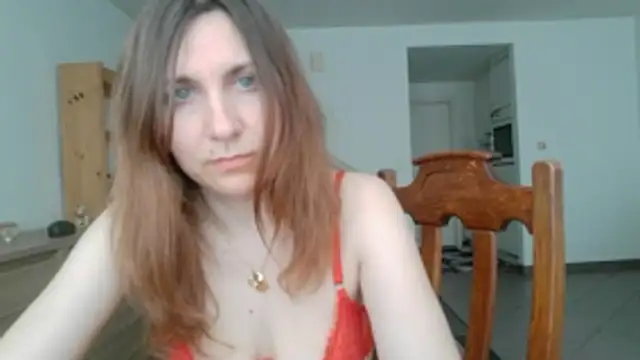 Snapshot of JasmineGlamour chatting on May 2026 06:09:01 PM JasmineGlamour online show from May 2026 06:09:01 PM