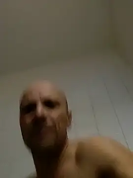 wedge75 online show from November 2025 06:43:01 PM