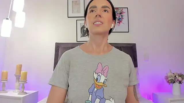 Snapshot of helen_mooree chatting on March 2026 12:45:01 PM helen mooree online show from March 2026 12:45:01 PM