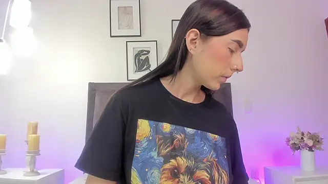 Snapshot of helen_mooree chatting on March 2026 12:43:02 PM helen mooree online show from March 2026 12:43:02 PM