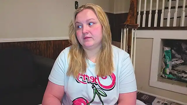 PhatAssBlond online show from February 2026 07:23:02 PM