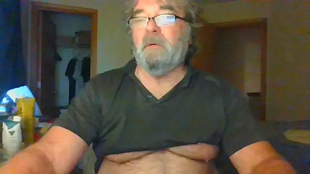 Snapshot of Doherty10 chatting on May 2026 07:52:01 PM Doherty10 online show from May 2026 07:52:01 PM