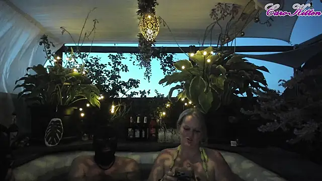 caro kitten online show from July 2026 08:23:02 PM