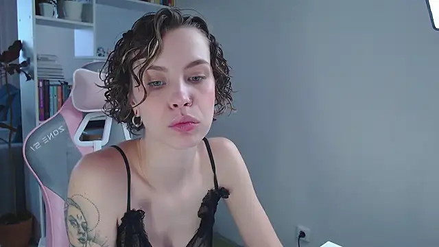 milly ross online show from December 2024 08:00:02 AM