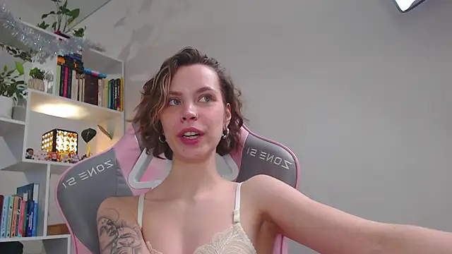 milly ross online show from January 2025 10:18:02 AM