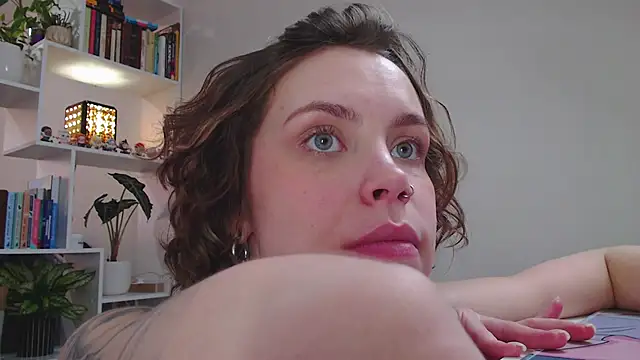 milly ross online show from February 2025 10:59:01 AM