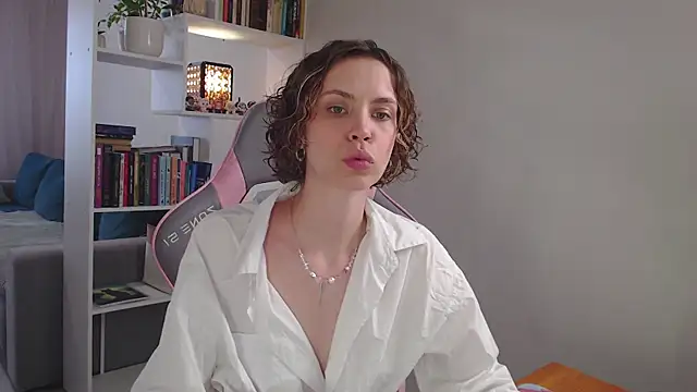 milly ross online show from March 2025 05:52:02 AM