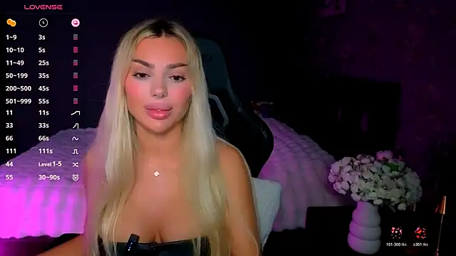 babyleilaa online show from July 2026 08:11:02 PM