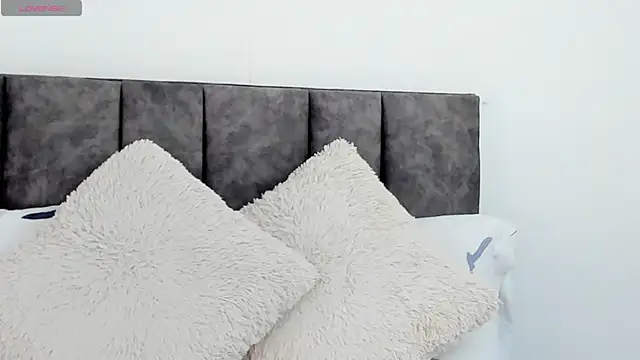 VeronicaTonu online show from February 2025 06:33:01 PM