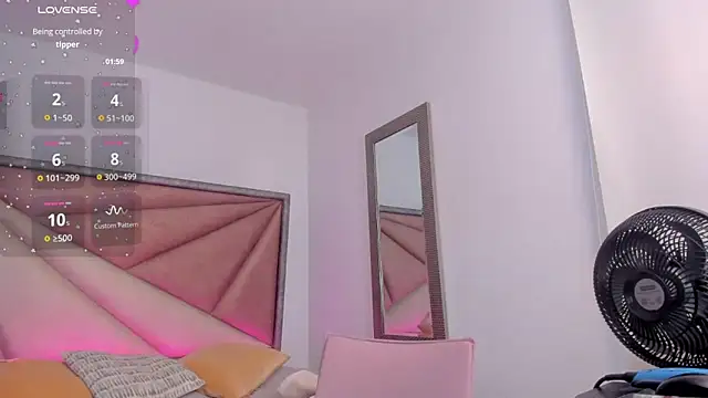 FaloonRoussel online show from September 2025 06:22:02 PM