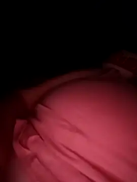 Snapshot of poussychats chatting on December 2024 08:11:01 PM poussychats online show from December 2024 08:11:01 PM